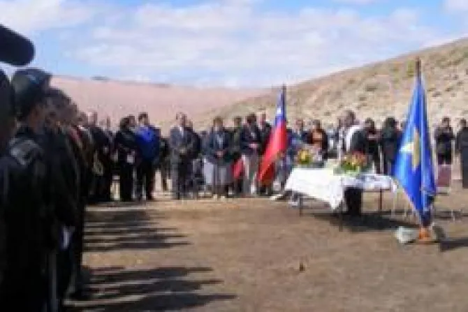A un año del rescate de mineros en Chile Obispo alienta a confiar siempre en Dios
