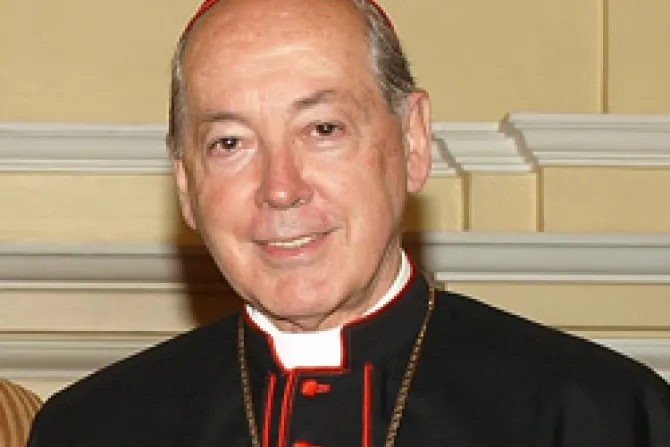 Obispos respaldan a Cardenal Cipriani ante agravios de la PUCP