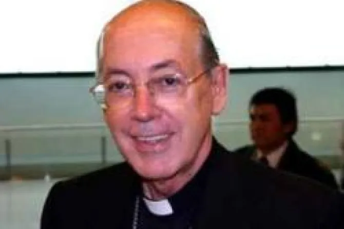 Ante violencia e ideologías defender Estado de derecho, pide Cardenal Cipriani