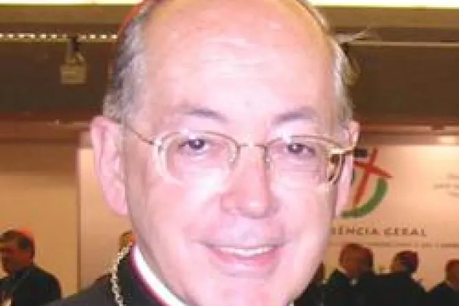 Cardenal Cipriani pide a Humala honrar su palabra y defender vida de no nacidos ante aborto