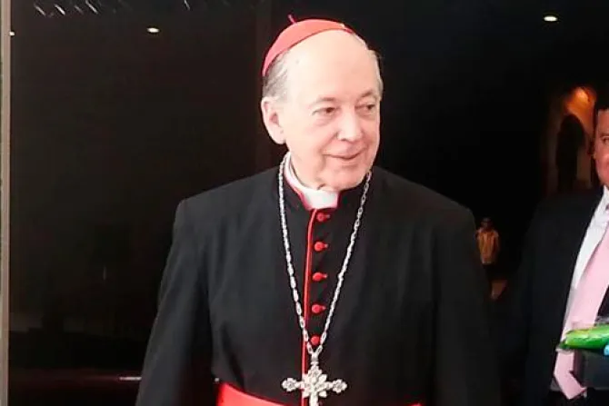 Cardenal Cipriani a jóvenes: “Envíale un “WhatsApp” al Espíritu Santo”