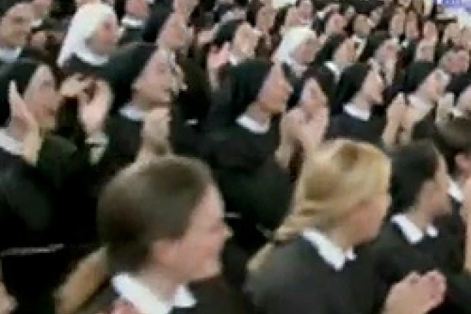 Religiosas de asombroso "boom vocacional" conformarán nuevo instituto religioso