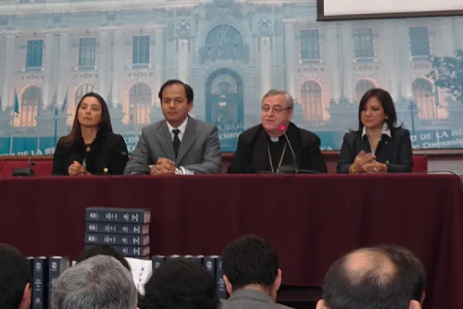VIDEO: Obispo alerta de informe que abriría puertas al aborto en Perú
