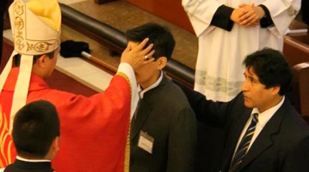 Sin la Confirmaciu00f3n nuestros muchachos quedan a medio camino, alerta el Papa Francisco