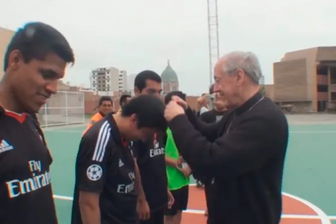 VIDEO: Sacerdotes participan en primera Copa del Clero en Perú