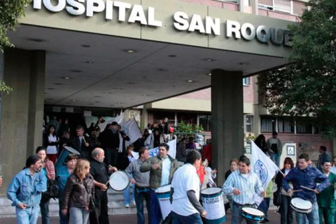Reclaman pronta solución al conflicto en el área de salud en Argentina
