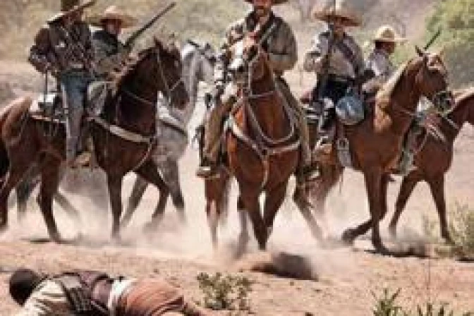 Actores y productor de Cristiada presentan valores de filme sobre Guerra Cristera