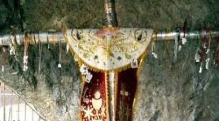 Roban famosa Cruz de Motupe en Peru00fa