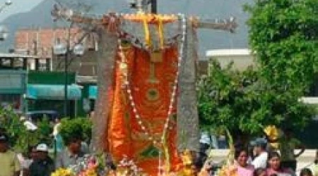 Hallan cortada y quemada famosa Cruz de Motupe en Peru00fa