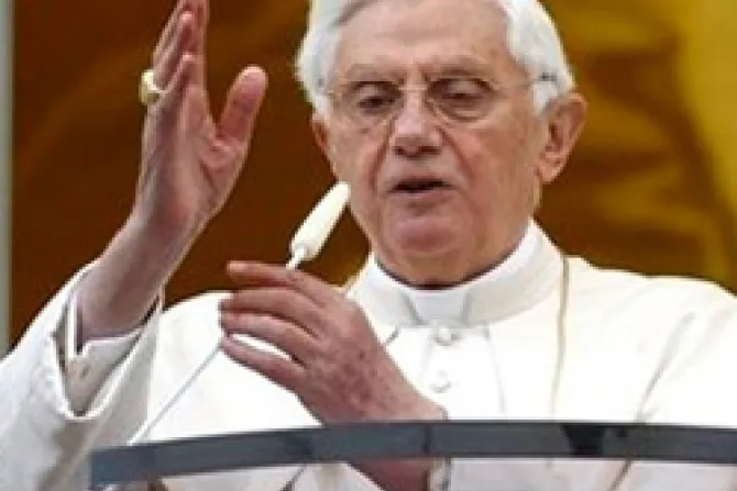 Sólo Dios que es infinito puede llenar el corazón del hombre, dice el Papa Benedicto XVI