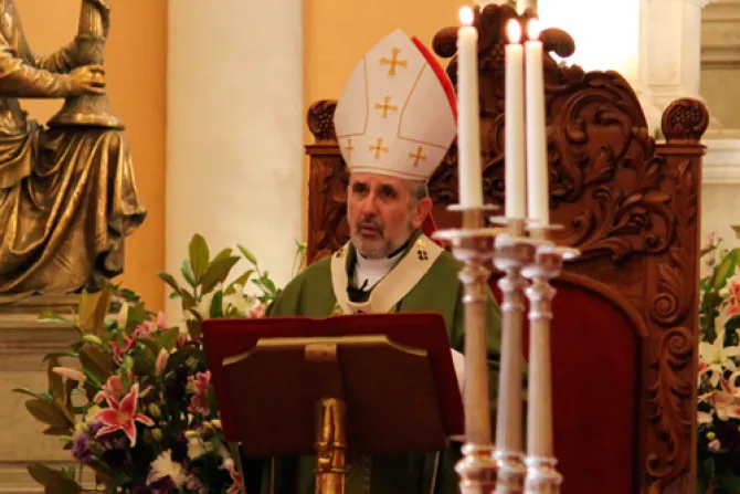 Tras fallo de La Haya, Arzobispo pide paz en frontera de Perú y Chile