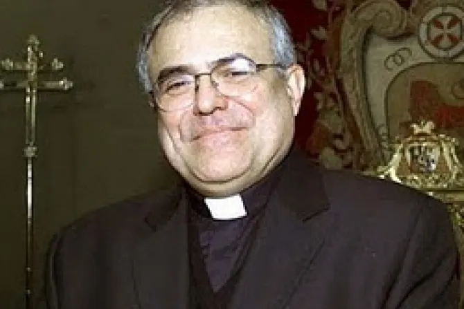 Obispo de Córdoba reafirma identidad católica de histórica Catedral