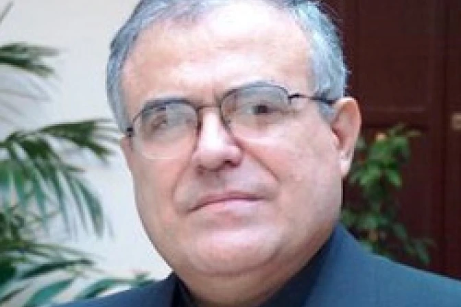 Bufanda roja de JMJ recuerda amor extremo de mártires