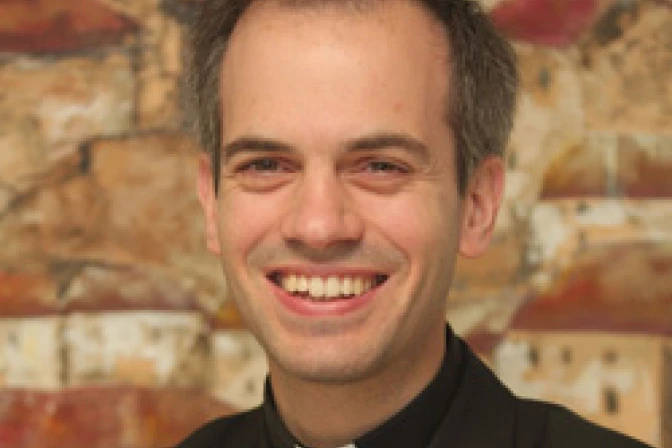 Estado ahorra cuatro mil millones de euros en educación gracias a Iglesia, afirma experto