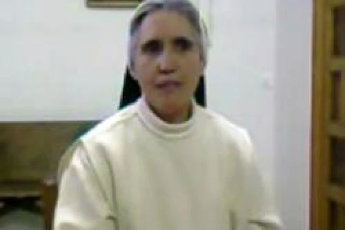 "Sor Youtube" despierta cientos de vocaciones por Internet
