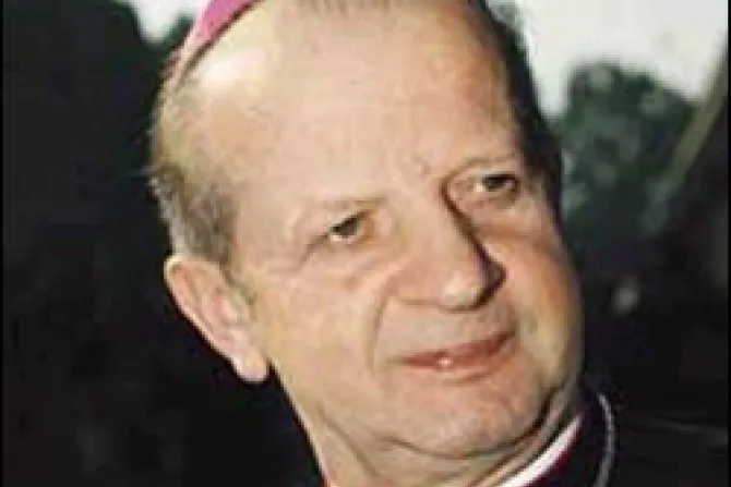 Muestra de sangre de Juan Pablo II será reliquia tras beatificación