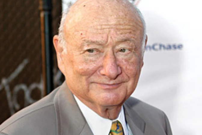 Ex alcalde judío de Nueva York: Ataques a la Iglesia y al Papa son manifestación anticatólica de medios