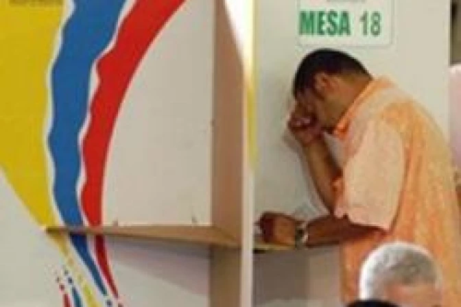 Iglesia en Colombia pide comportamiento “heroico” ante elecciones