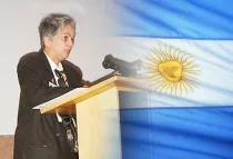 Dra. Elena Lugo