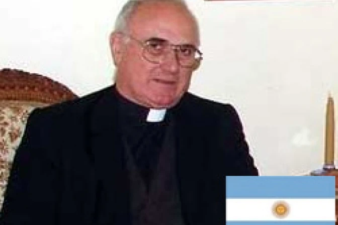 Unión homosexual nunca será matrimonio verdadero, precisa Obispo argentino