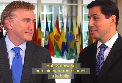 James "Wally" Brewster y su "esposo" Bob Satawake (Foto: Captura de video - Embajada de EEUU en República Dominicana)?w=200&h=150