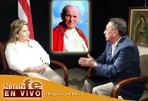 Floribeth Mora Díaz en la entrevista que le hizo Pepe Alonso en "Nuestra Fe en Vivo" de EWTN