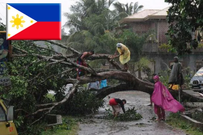Filipinas: Agustinos honran a San Agustín ayudando a las víctimas del tifón