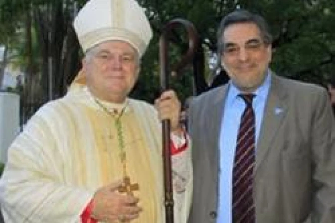 Es contradictorio hablar de derechos humanos y promover aborto