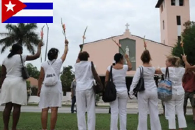 Iglesia en Cuba media para marcha pacífica de Damas de Blanco