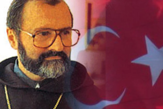 Presidente de Conferencia Episcopal de Turquía denuncia conspiración de extremistas musulmanes
