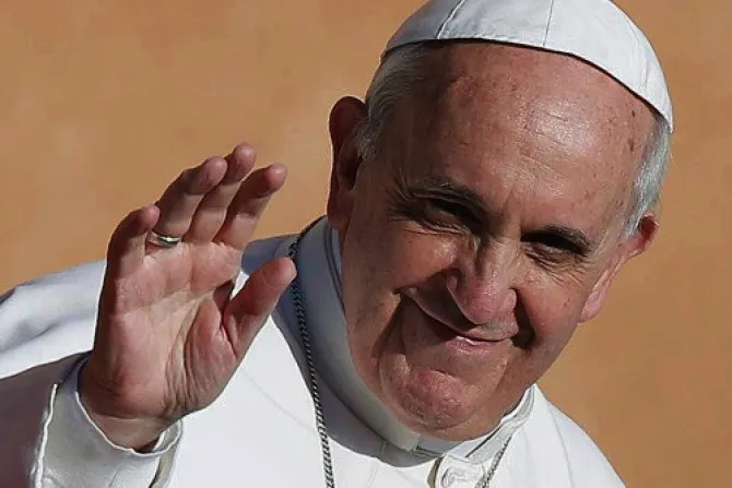 Papa Francisco: Dejémonos envolver por la misericordia de Dios
