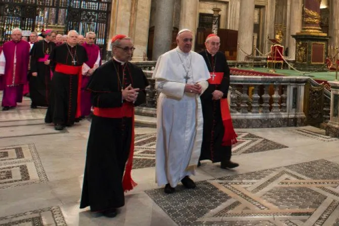 El Papa Francisco mantendrá provisionalmente a jefes y miembros de Curia Vaticana