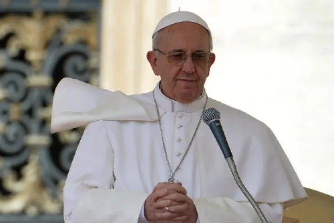 El Papa Francisco está decidido a reformar la Curia Romana, dice autoridad vaticana