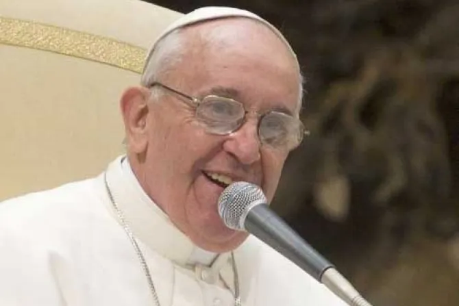 Inesperado saludo del Papa a trabajadores del Vaticano: Necesito que recen por mí