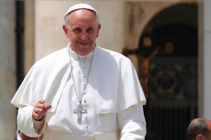 El Papa exhorta a erradicar las idolatrías sutiles y ocultas en la propia vida