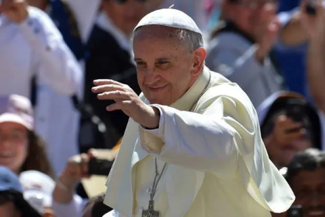 El Papa al G8: Economía y política deben servir a los más vulnerables