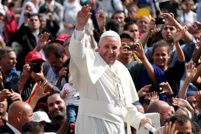 El Papa anuncia peregrinación a Tierra Santa en mayo