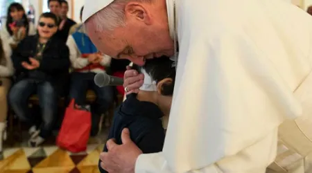 El Papa a pequeños con cáncer: Jesús se detiene cuando ve a un niño que llora