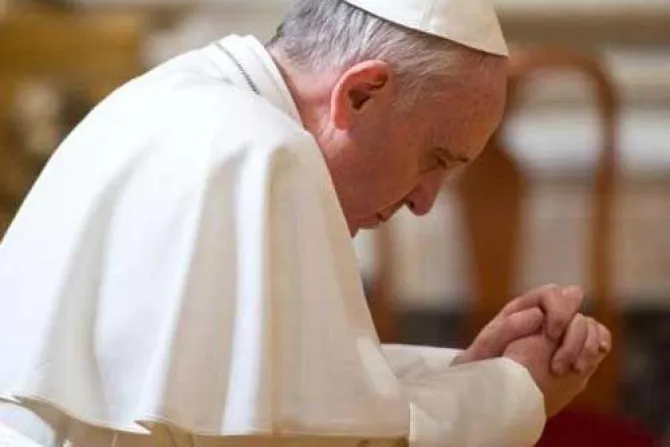 El Papa reza por víctimas de accidente en Filipinas y por paz en Egipto