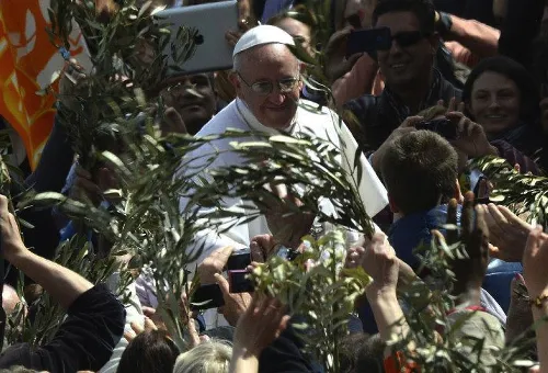 Papa Francisco en Domingo de Ramos. Foto: News.va