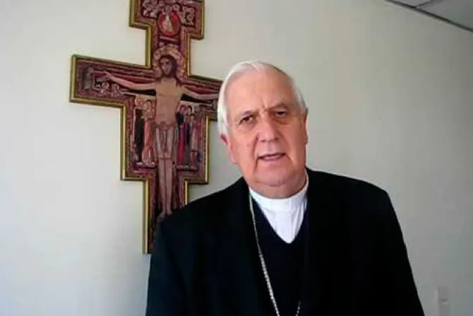 Obispo pide poner éxito económico al servicio de los chilenos