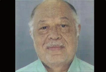 Kermit Gosnell fotografiado despuu00e9s de su arresto