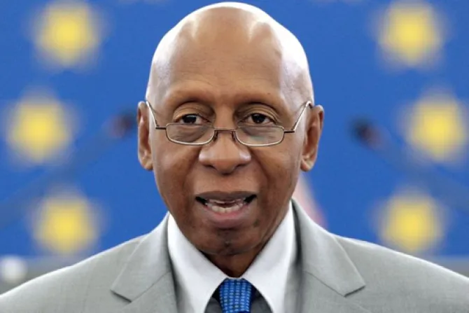 Guillermo Fariñas recoge Premio Sájarov y afirma que “Cuba será libre”