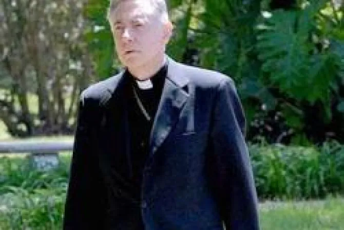 Mons. Aguer: Legisladores deben pedir perdón a Dios por "matrimonio gay"