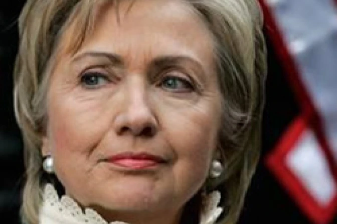 Hillary Clinton: Salud materna es igual a aborto