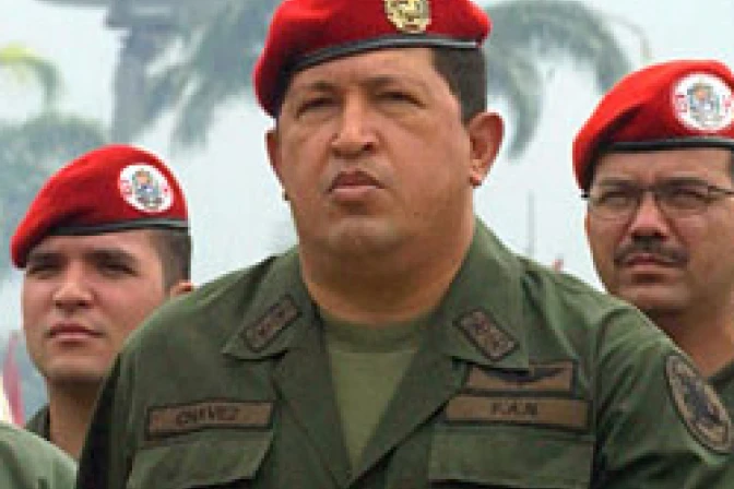 Ahora Chávez quiere expropiar canal a Iglesia Católica