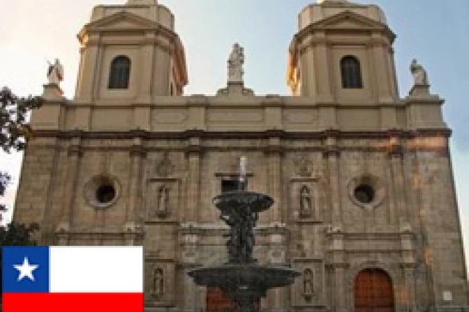 Campanas de iglesias en Chile sonarán tras rescate de primer minero