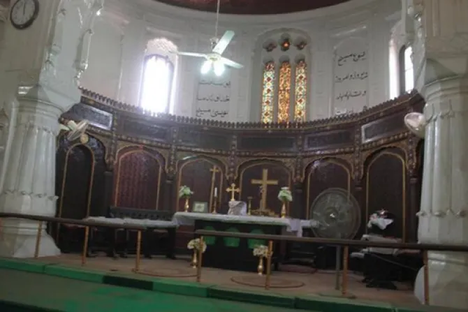 78 muertos tras atentado de extremistas musulmanes en templo cristiano en Pakistán