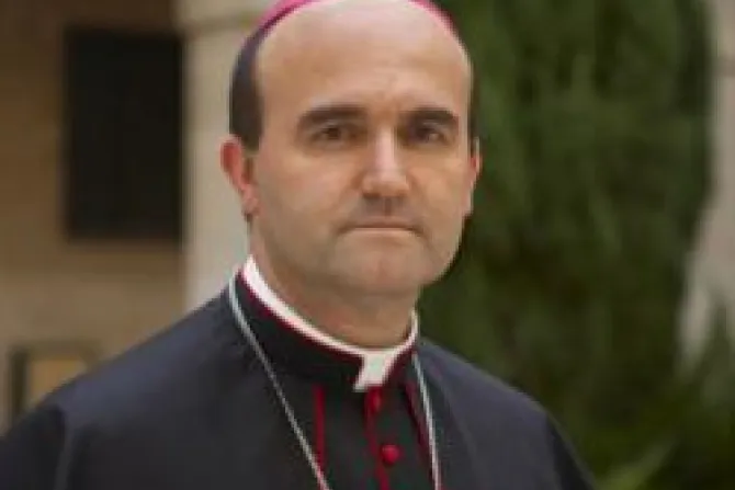 Mons. Munilla exhorta a jóvenes mostrar su fe y defender libertad religiosa