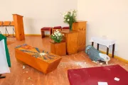 Destruyen imágenes religiosas en iglesia católica de Chile